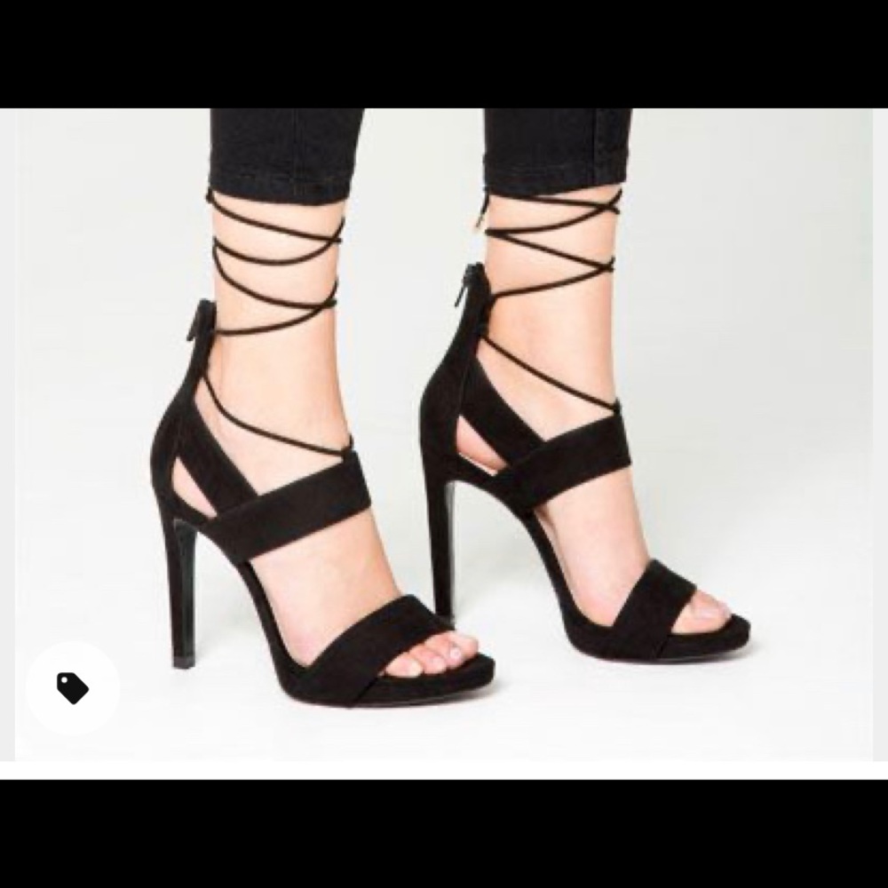 Zara Black Strap Heel - Picture 1 of 5